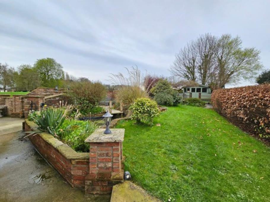 Holme Lodge Cottage Thirsk Exterior photo